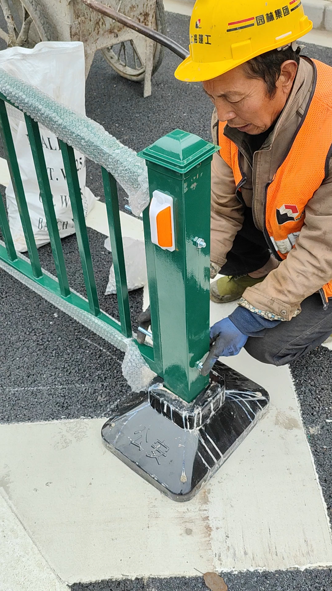 霖升建筑材料案例图片
